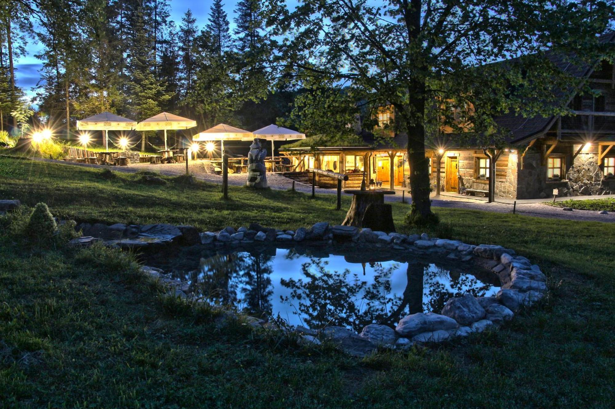 Chata Baba Yaga Ždiar Buitenkant foto