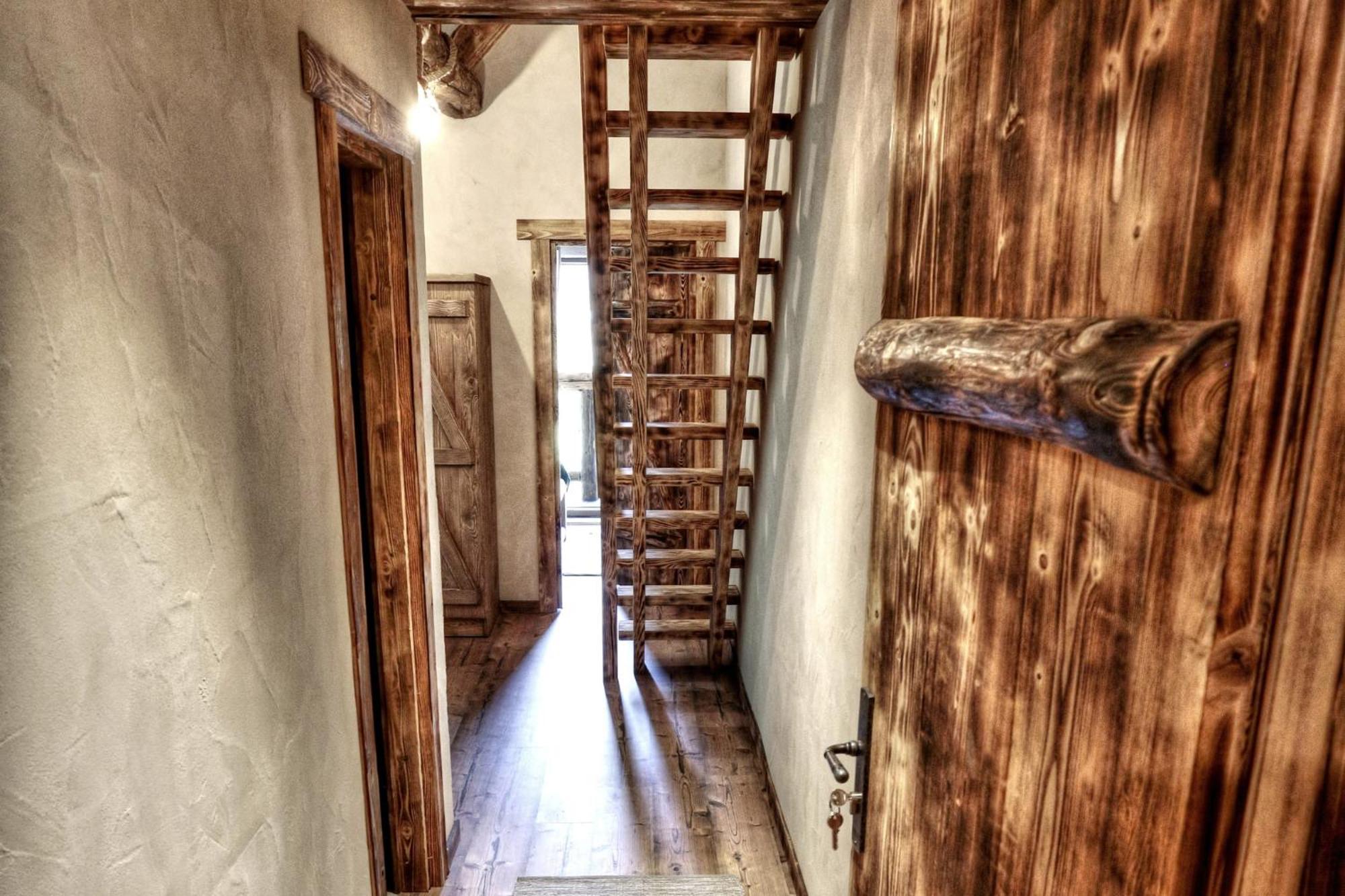 Chata Baba Yaga Ždiar Buitenkant foto