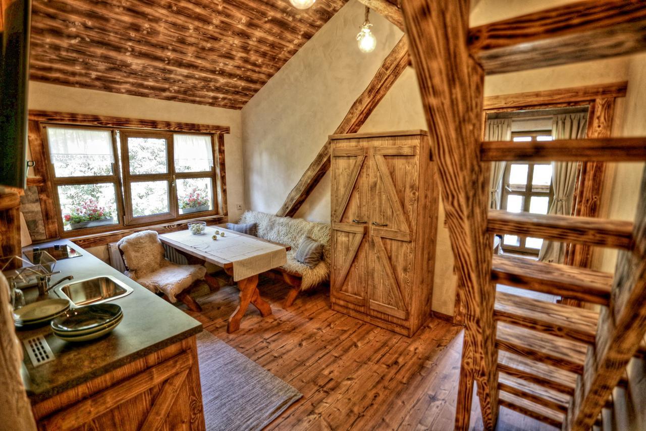 Chata Baba Yaga Ždiar Buitenkant foto